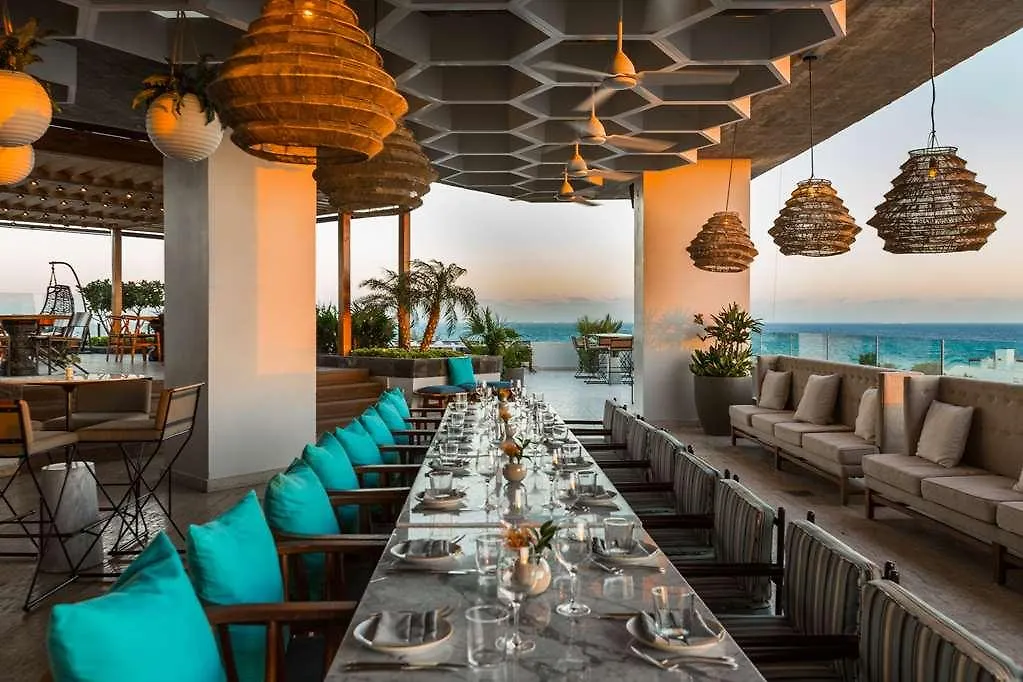فندق Hyatt Centric بلايا ديل كارمن