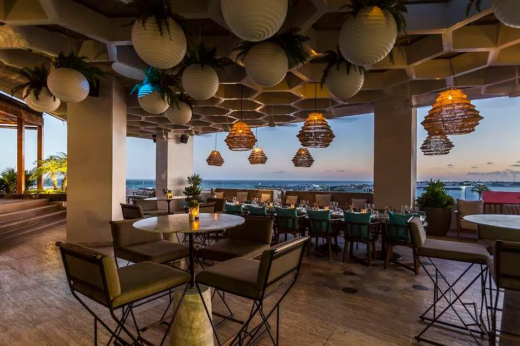 فندق Hyatt Centric بلايا ديل كارمن