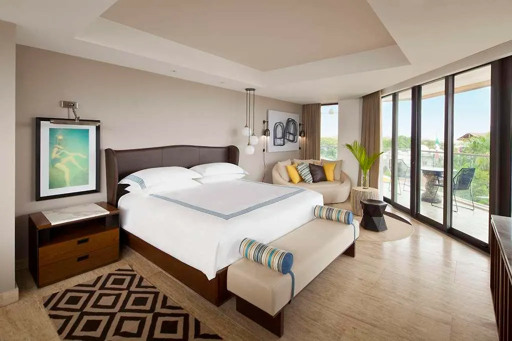 فندق Hyatt Centric بلايا ديل كارمن